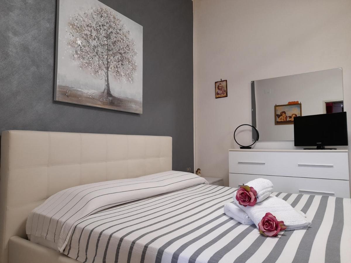 Ferienwohnung Jiulia'S House Castellammare del Golfo Exterior foto